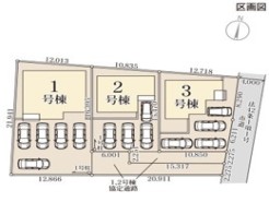 ~カースペース4台分ご用意~
・4台分のカースペースがございますので、車通勤の方やご来客の多い方にもお勧めのお住まいです。
・余裕の敷地で余裕の新生活をお過ごしいただけます。
