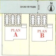 ~カースペース3台分ご用意~
・3台分のカースペースがございますので、車通勤の方やご来客の多い方にもお勧めのお住まいです。
・余裕の敷地で余裕の新生活をお過ごしいただけます。
