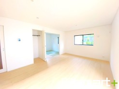 ~家具の配置がしやすい間取~
・LDKはリビングとダイニングの境目が分かりやすくなっており、家具の配置がしやすい造り。
・どんなインテリアにするか考えるだけでも楽しくなりますね。