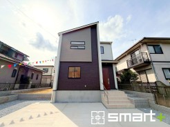 ~新規物件が誕生です~
・皆様お待たせいたしました。龍ケ崎市城ノ内に新規物件が誕生いたしました。
・このエリアでお探しの方は、まずはお気軽にお問い合わせくださいませ。お待ちしております。