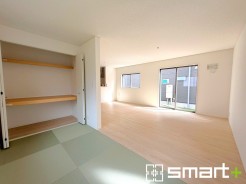 ~家具の配置がしやすい間取~
・LDKはリビングとダイニングの境目が分かりやすくなっており、家具の配置がしやすい造り。
・どんなインテリアにするか考えるだけでも楽しくなりますね。