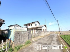 自然と調和する、ゆったりとした暮らしの空間