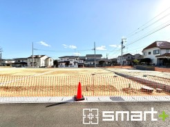 ~3区画の新規物件~
・我孫子市青山台に3区画の新規売地が販売開始です。
・建築条件はございませんので、お好きなメーカーで建築いただけます。ぜひ一度お問い合わせくださいませ。
(1号地)