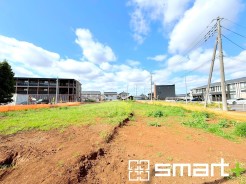 ~完成物件もご案内可能~
・ご案内時には実際の立地に加え、同メーカー・同仕様の完成物件もご案内可能です。
・ぜひ現地と建物をご覧いただき、具体的にイメージしてみてくださいませ。