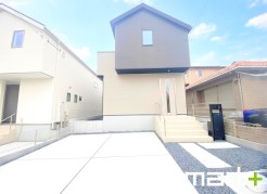 ~新規物件が誕生です~
・皆様お待たせいたしました。守谷市松ケ丘に新規物件が誕生いたしました。
・このエリアでお探しの方は、まずはお気軽にお問い合わせくださいませ。お待ちしております。
(1号棟)