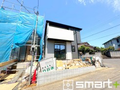~完成物件もご案内可能~
・ご案内時には実際の立地に加え、同メーカー・同仕様の完成物件もご案内可能です。
・ぜひ現地と建物をご覧いただき、具体的にイメージしてみてくださいませ。