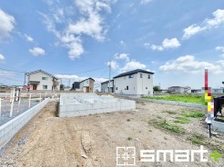 ~新規物件が誕生です~
・皆様お待たせいたしました。石岡市若松に新規物件が誕生です。
・このエリアでお探しの方は、まずはお気軽にお問い合わせくださいませ。お待ちしております。