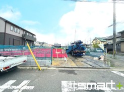 ~新規物件が誕生です~
・皆様お待たせいたしました。龍ケ崎市松ケ丘に新規物件が誕生です。
・このエリアでお探しの方は、まずはお気軽にお問い合わせくださいませ。お待ちしております。