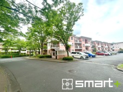 ~お問合せはお気軽に~
・お仕事帰りの遅い時間や短時間のご案内、不動産会社に休みの多い水曜日などでもご対応可能です。
・ぜひお気軽にお問合せくださいませ。お待ちしております!