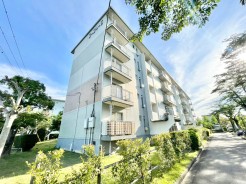 ~人気のマンションが販売開始です~
・お待たせいたしました。「戸頭第二住宅」のお部屋が販売開始です。
・資金面のご相談などもお気軽にご相談くださいませ。