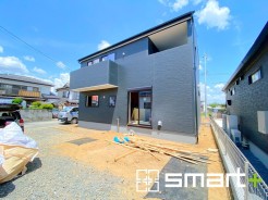 ~完成物件もご案内可能~
・ご案内時には実際の立地に加え、同メーカー・同仕様の完成物件もご案内可能です。
・ぜひ現地と建物をご覧いただき、具体的にイメージしてみてくださいませ。