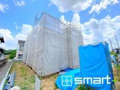 ~完成物件もご案内可能~
・ご案内時には実際の立地に加え、同メーカー・同仕様の完成物件もご案内可能です。
・ぜひ現地と建物をご覧いただき、具体的にイメージしてみてくださいませ。(B号棟)