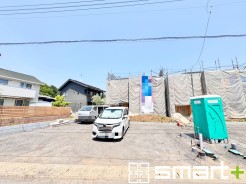 ~完成物件もご案内可能~
・ご案内時には実際の立地に加え、同メーカー・同仕様の完成物件もご案内可能です。
・ぜひ現地と建物をご覧いただき、具体的にイメージしてみてくださいませ。
(1号棟)