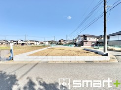 ~完成物件もご案内可能~
・ご案内時には実際の立地に加え、同メーカー・同仕様の完成物件もご案内可能です。
・ぜひ現地と建物をご覧いただき、具体的にイメージしてみてくださいませ。