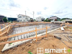 ~ご家族を守る「耐震等級3」~
・住宅性能評価において「耐震等級3」を取得。地震に強い家であることが証明されております。
・倒壊の恐れが低くなりますので、地震保険が半額になるメリットも。
(1号棟)