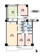 ~南向きのLDKプラン~
・ご家族で過ごすLDKを南向きとする事で穏やかな陽の入る空間に。
・やはり陽当りの良いリビングというのは魅力的ですね。