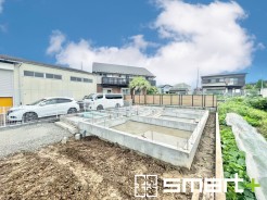 ~ご家族を守る「耐震等級3」~
・住宅性能評価において「耐震等級3」を取得。地震に強い家であることが証明されております。
・倒壊の恐れが低くなりますので、地震保険が半額になるメリットも。
(1号棟)