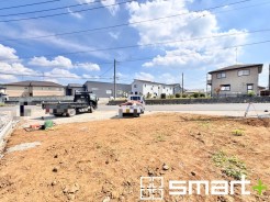 ~完成物件もご案内可能~
・ご案内時には実際の立地に加え、同メーカー・同仕様の完成物件もご案内可能です。
・ぜひ現地と建物をご覧いただき、具体的にイメージしてみてくださいませ。(1号棟)