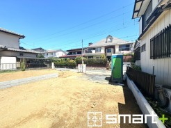 ~完成物件もご案内可能~
・ご案内時には実際の立地に加え、同メーカー・同仕様の完成物件もご案内可能です。
・ぜひ現地と建物をご覧いただき、具体的にイメージしてみてくださいませ。