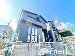 ~完成物件もご案内可能~
・ご案内時には実際の立地に加え、同メーカー・同仕様の完成物件もご案内可能です。
・ぜひ現地と建物をご覧いただき、具体的にイメージしてみてくださいませ。