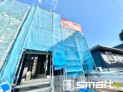 ~ご家族を守る「耐震等級3」~
・住宅性能評価において「耐震等級3」を取得。地震に強い家であることが証明されております。
・倒壊の恐れが低くなりますので、地震保険が半額になるメリットも。