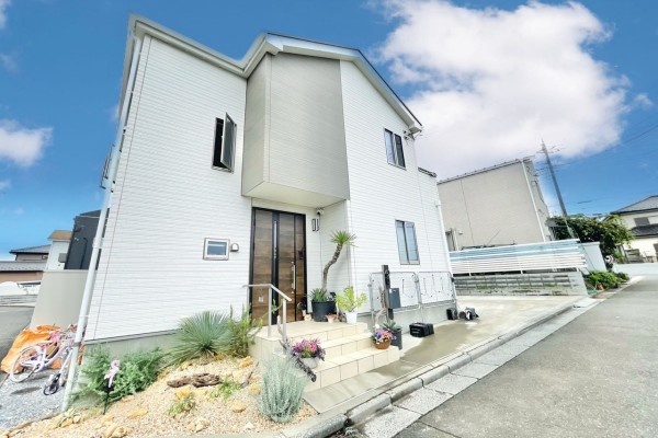 〇緑区馬場二丁目~広々4SLDK!築浅の快適住宅~〇