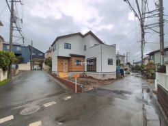 柏市逆井2丁目