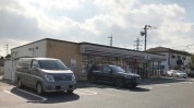 セブンイレブン柏豊住3丁目店.